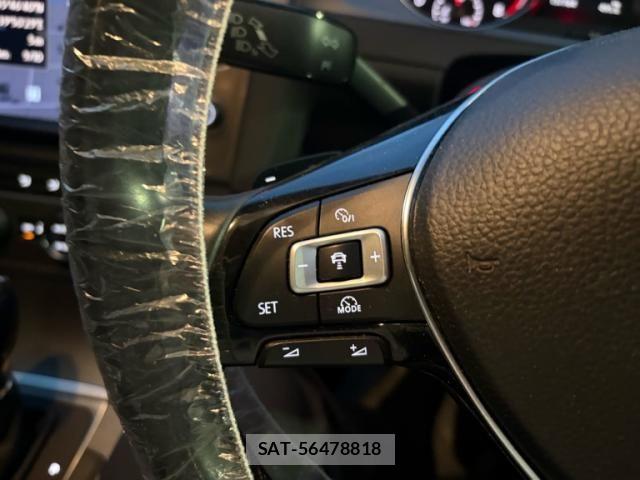 VolksWagen GOLF 2013-11 8132980-19