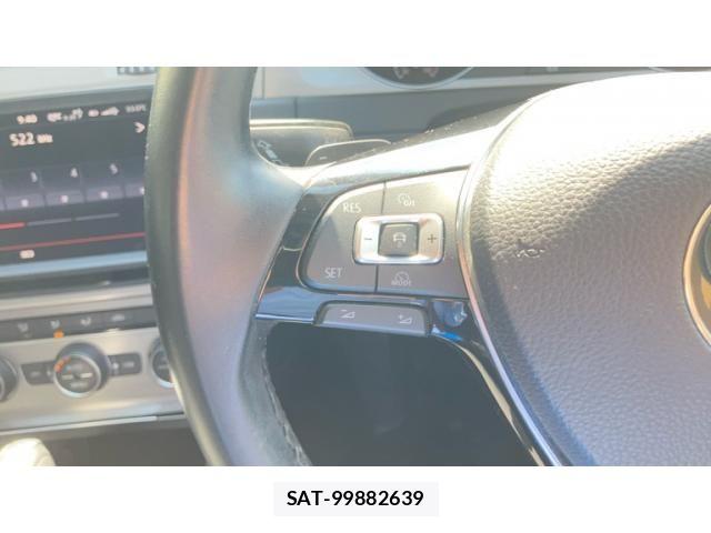 VolksWagen GOLF 2014-08 8132981-14
