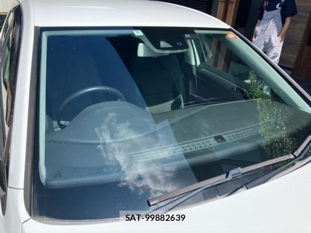 VolksWagen GOLF 2014-08 8132981-6