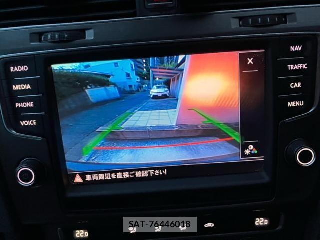 VolksWagen GOLF 2013-12 8211007-22