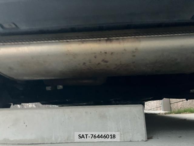 VolksWagen GOLF 2013-12 8211007-7
