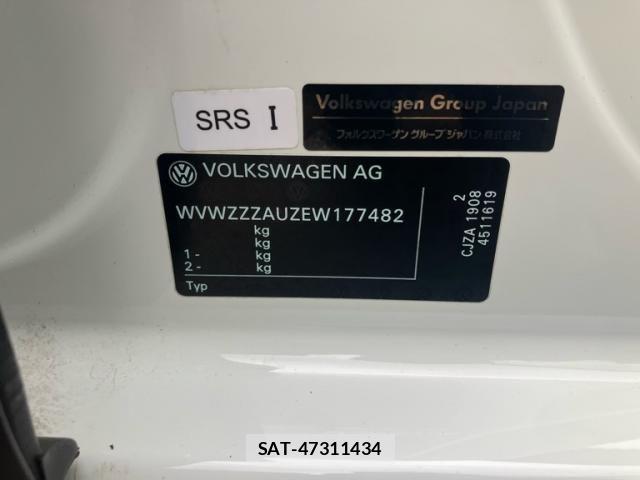 VolksWagen GOLF 2014-01 8211006-24