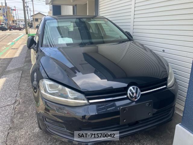 VolksWagen GOLF 2015-02 8232396-0