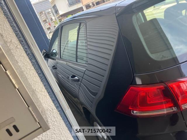 VolksWagen GOLF 2015-02 8232396-3