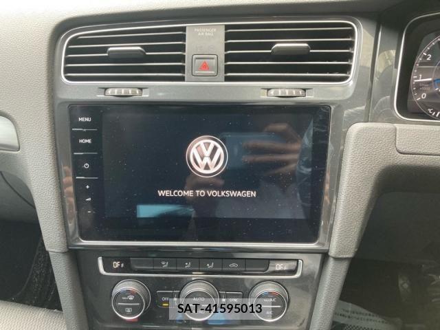 VolksWagen GOLF 2018-05 8232394-15