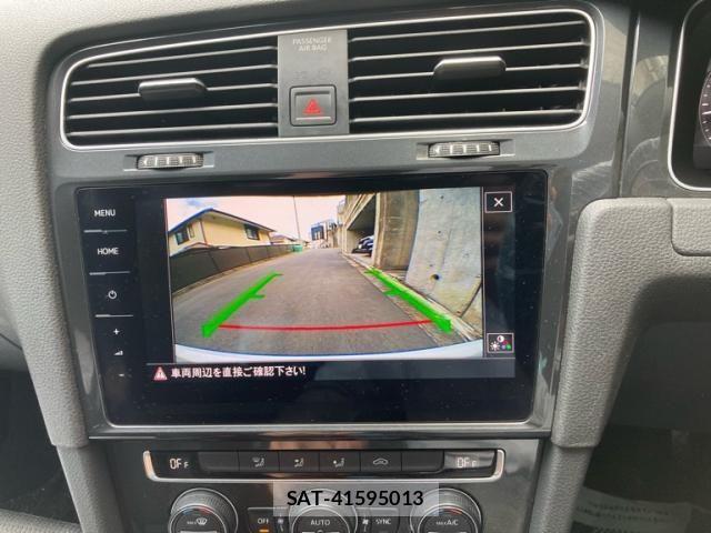 VolksWagen GOLF 2018-05 8232394-17