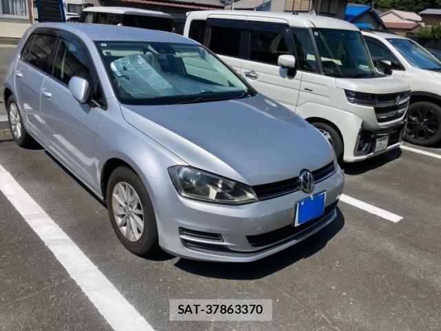 VolksWagen GOLF 2013-09 8247152-0