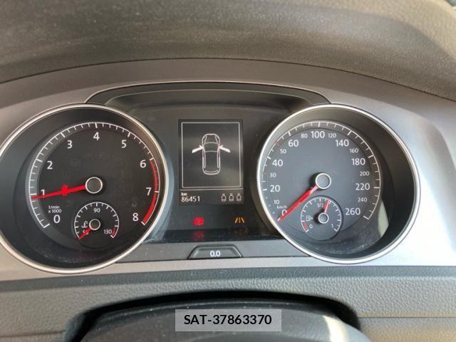 VolksWagen GOLF 2013-09 8247152-10