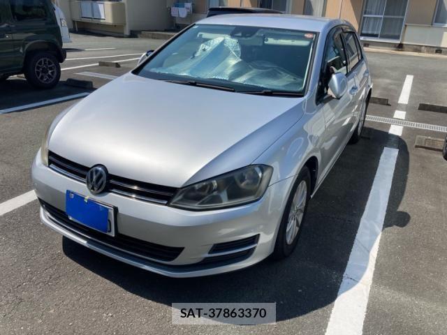VolksWagen GOLF 2013-09 8247152-1