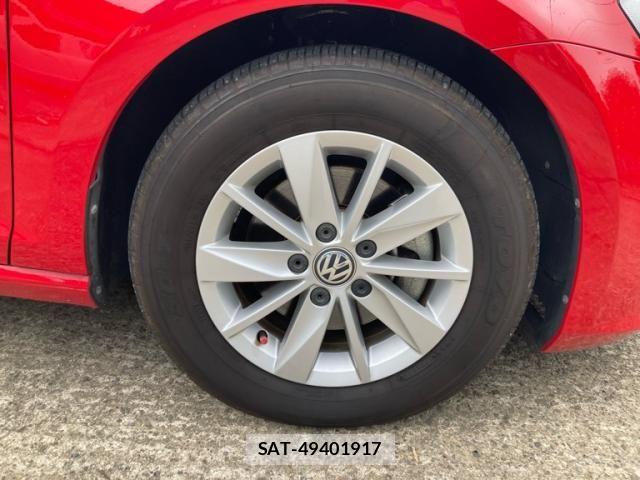 VolksWagen GOLF 2014-04 8318065-12