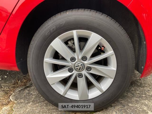 VolksWagen GOLF 2014-04 8318065-14