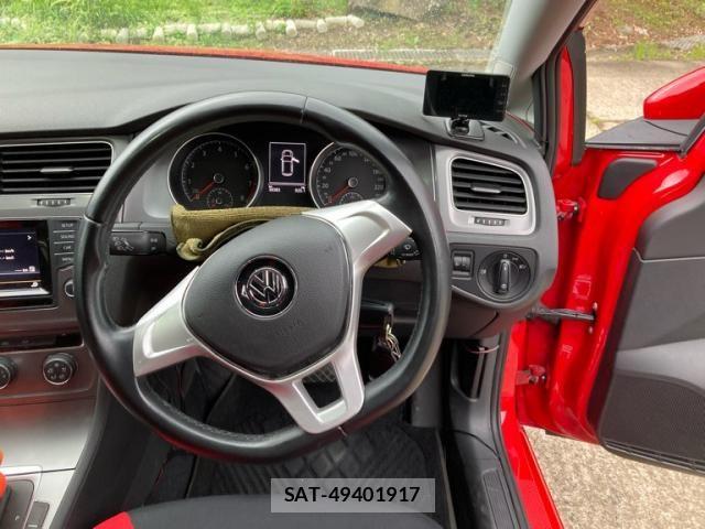 VolksWagen GOLF 2014-04 8318065-22