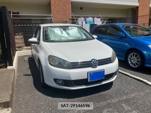 VolksWagen GOLF 2011-09 8318067-0