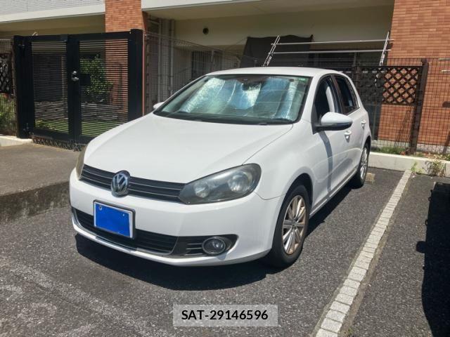 VolksWagen GOLF 2011-09 8318067-2