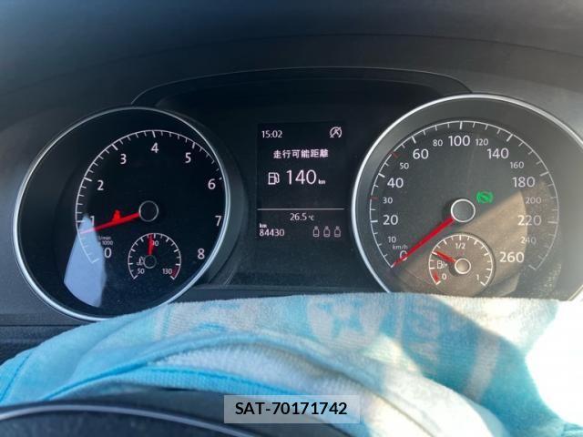 VolksWagen GOLF 2016-03 8338503-21