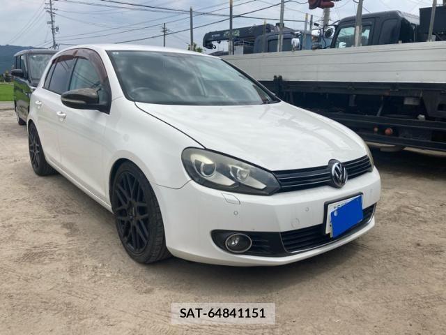 VolksWagen GOLF 2009-11 8338502-0