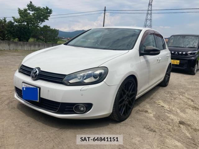 VolksWagen GOLF 2009-11 8338502-1