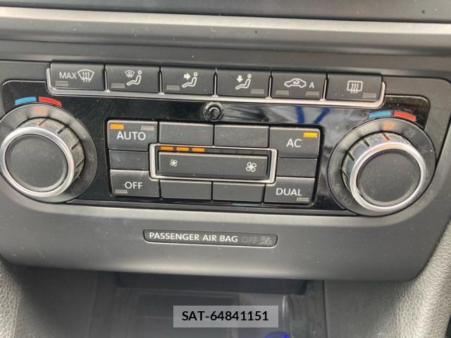 VolksWagen GOLF 2009-11 8338502-22