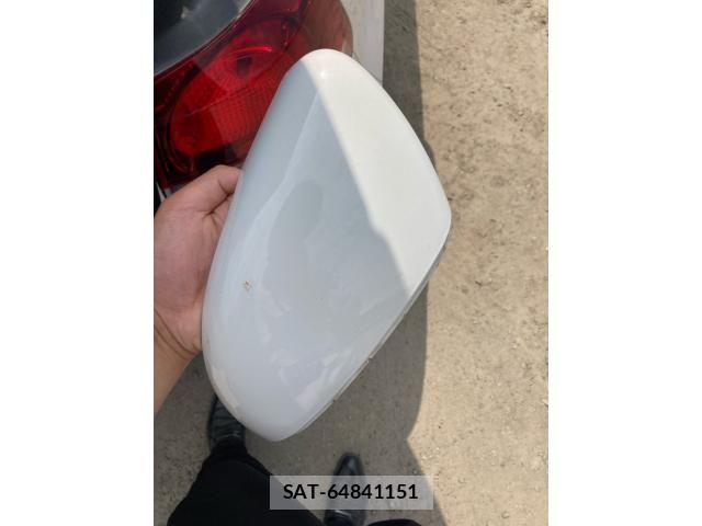 VolksWagen GOLF 2009-11 8338502-28