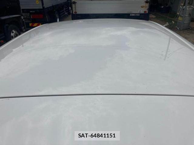 VolksWagen GOLF 2009-11 8338502-4