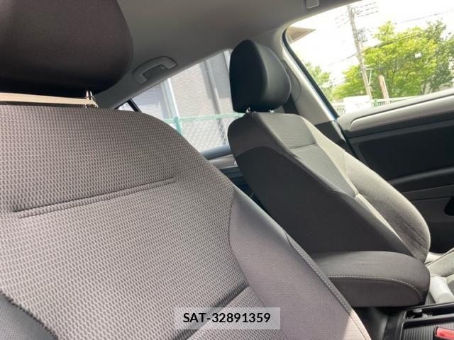 VolksWagen GOLF 2015-01 8338501-12