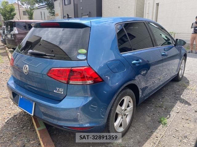 VolksWagen GOLF 2015-01 8338501-5