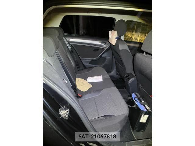 VolksWagen GOLF 2014-12 8355887-11