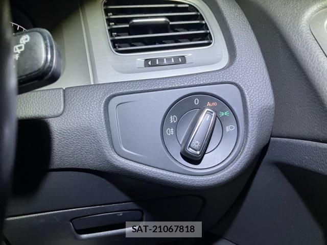 VolksWagen GOLF 2014-12 8355887-18