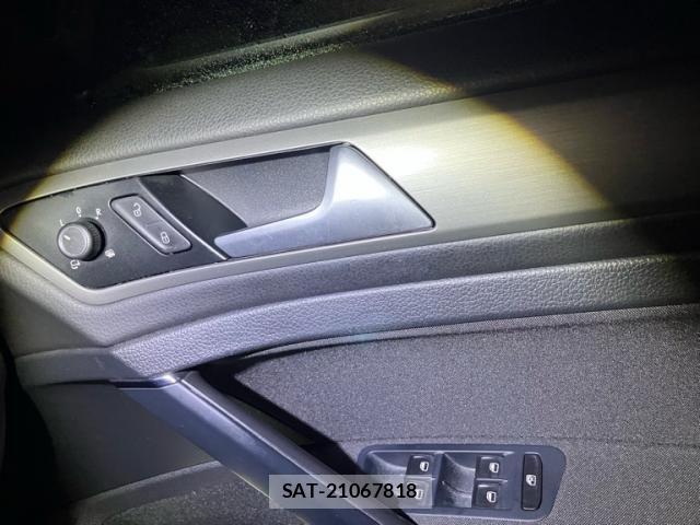 VolksWagen GOLF 2014-12 8355887-19