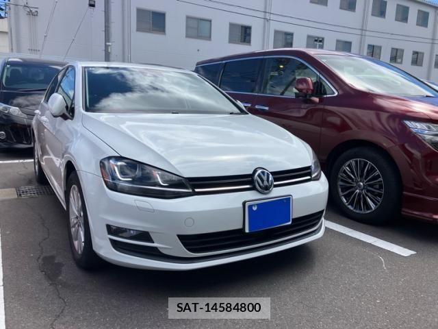 VolksWagen GOLF 2016-07 8372377-0