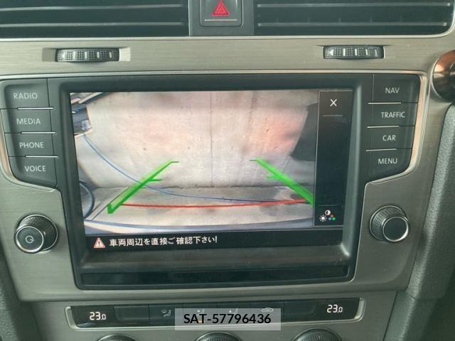 VolksWagen GOLF 2015-03 8372378-23