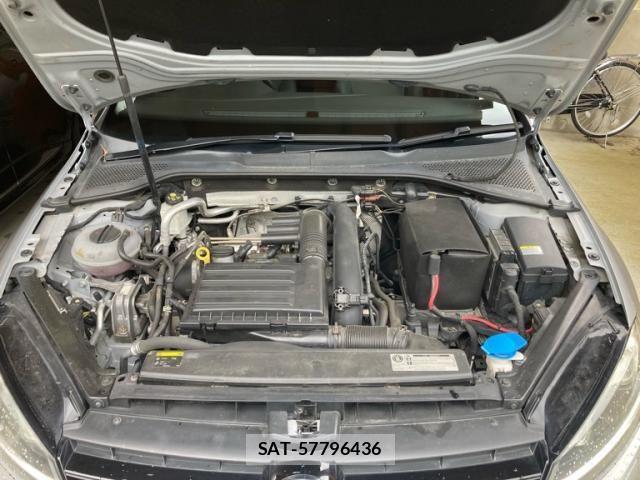 VolksWagen GOLF 2015-03 8372378-8