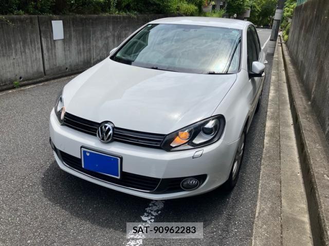 VolksWagen GOLF 2011-09 8372379-0