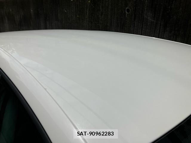 VolksWagen GOLF 2011-09 8372379-11