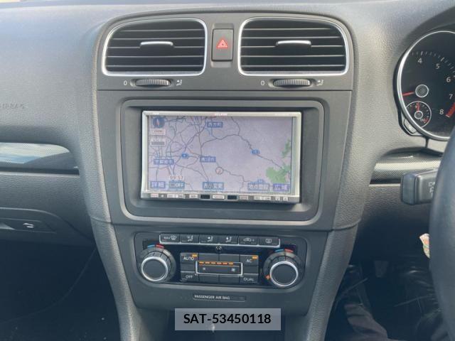 VolksWagen GOLF 2010-06 8415825-16