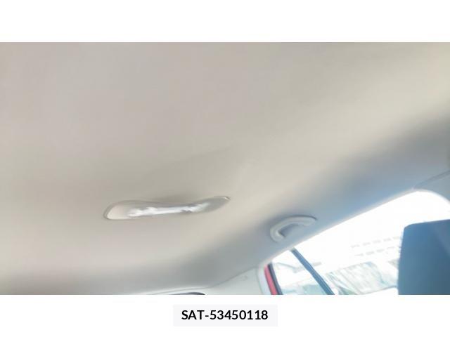 VolksWagen GOLF 2010-06 8415825-22