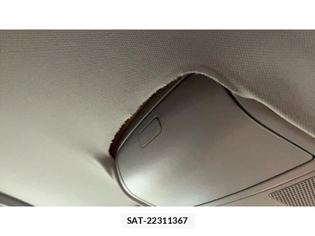 VolksWagen GOLF 2011-09 8415827-19