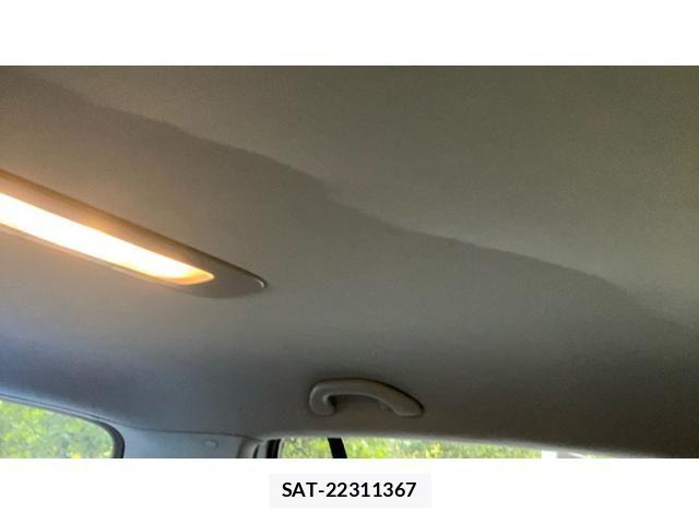 VolksWagen GOLF 2011-09 8415827-20