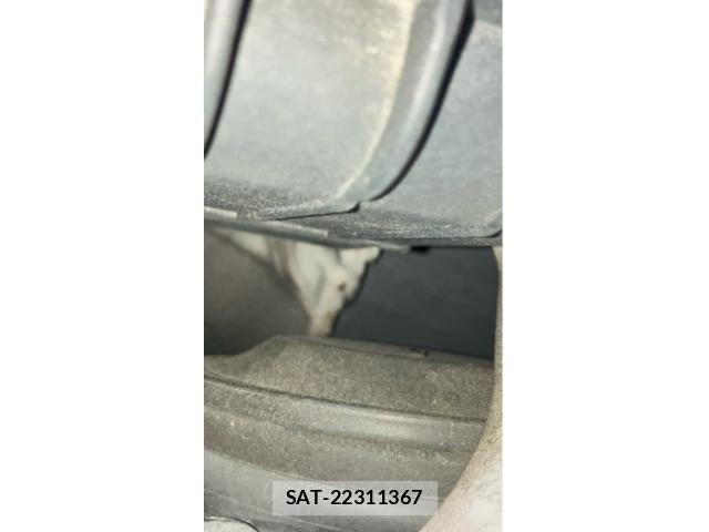 VolksWagen GOLF 2011-09 8415827-21