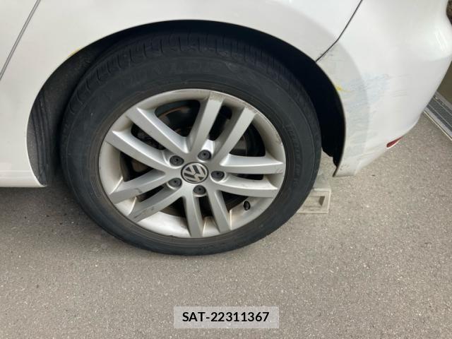 VolksWagen GOLF 2011-09 8415827-3