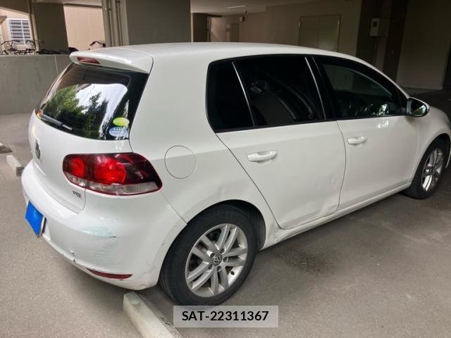 VolksWagen GOLF 2011-09 8415827-4