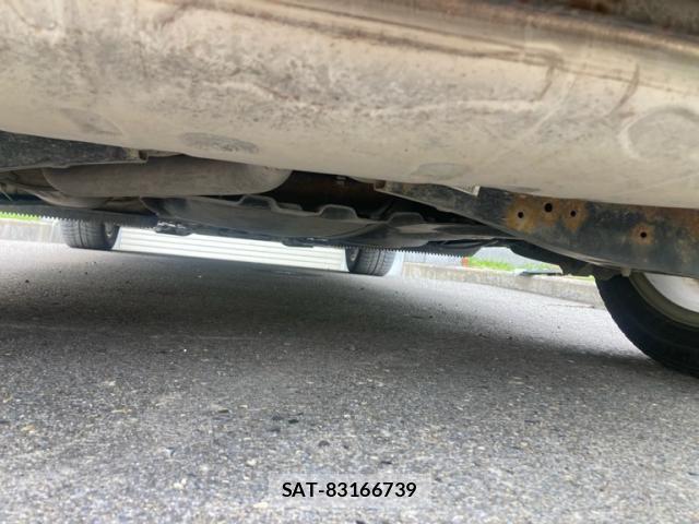 VolksWagen GOLF 2011-10 8415829-17