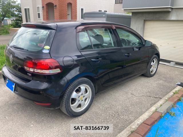 VolksWagen GOLF 2011-10 8415829-3