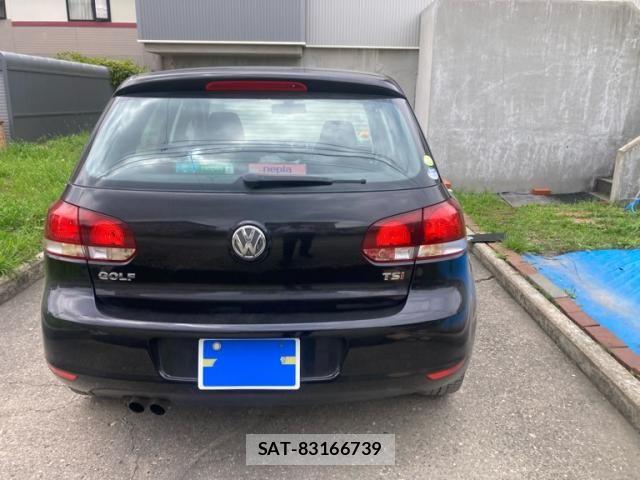 VolksWagen GOLF 2011-10 8415829-4