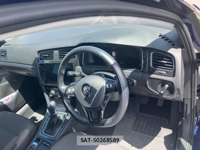 VolksWagen GOLF 2019-03 8415822-9