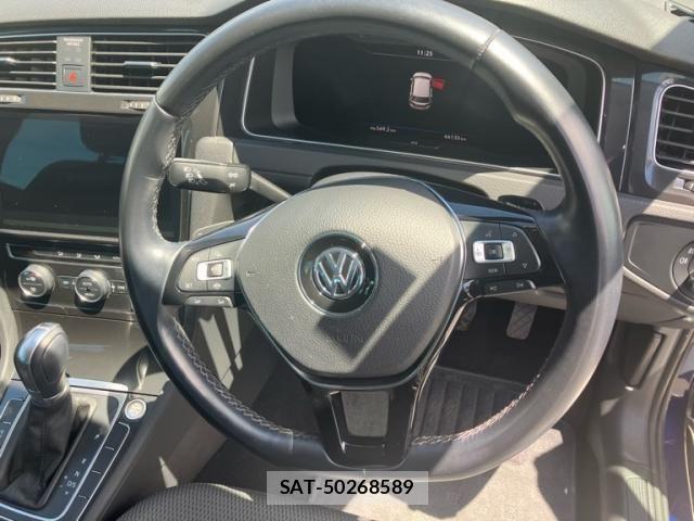 VolksWagen GOLF 2019-03 8415822-15