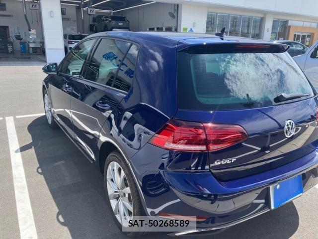 VolksWagen GOLF 2019-03 8415822-4