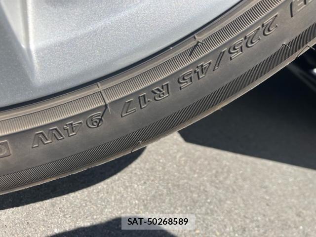 VolksWagen GOLF 2019-03 8415822-8