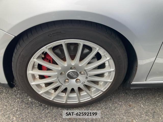 VolksWagen GOLF 2006-07 8415826-10