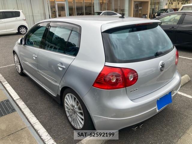 VolksWagen GOLF 2006-07 8415826-5